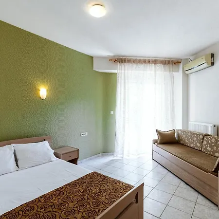 아파트호텔 Stefanidis Platani 스타브로스