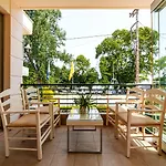 アパートホテル Stefanidis Platani 3*