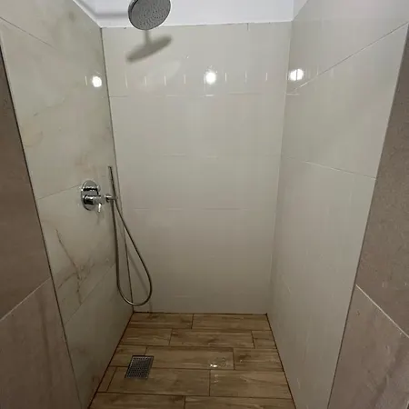 Apartahotel Stefanidis Platani