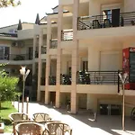 מלון דירות Stefanidis Platani סטאברוס