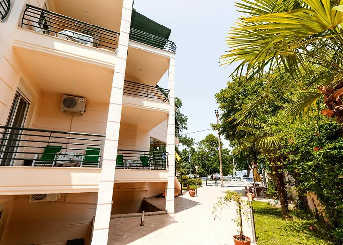 Stefanidis Platani Apartmanhotel 3*