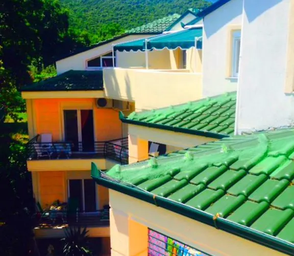Stefanidis Platani Apartmanhotel 3*