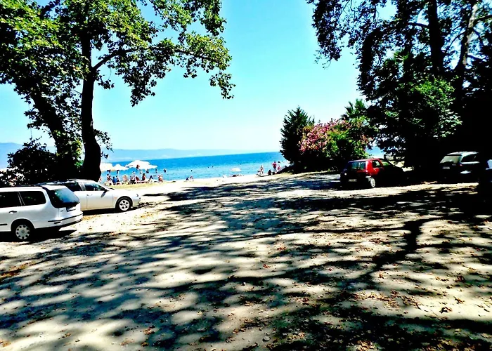 Apartmanhotel Stefanidis Platani 3*