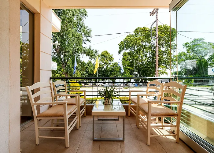 Apartmanhotel Stefanidis Platani 3*