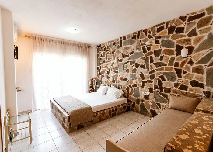 Stefanidis Platani Apartmanhotel Sztavrósz